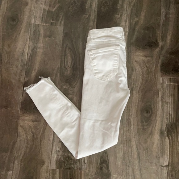 Zara White Jeans🤍